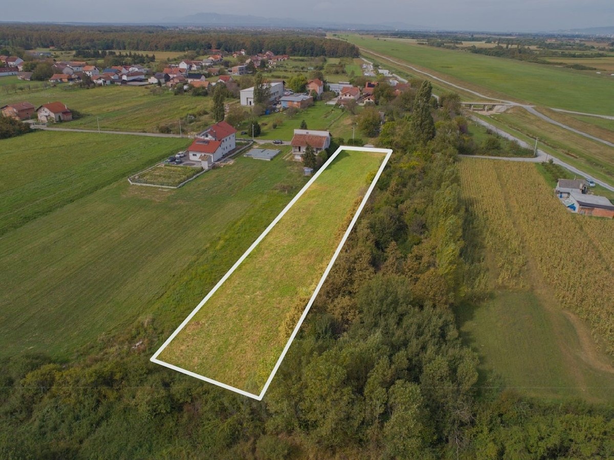 Land For sale - ZAGREBAČKA VELIKA GORICA