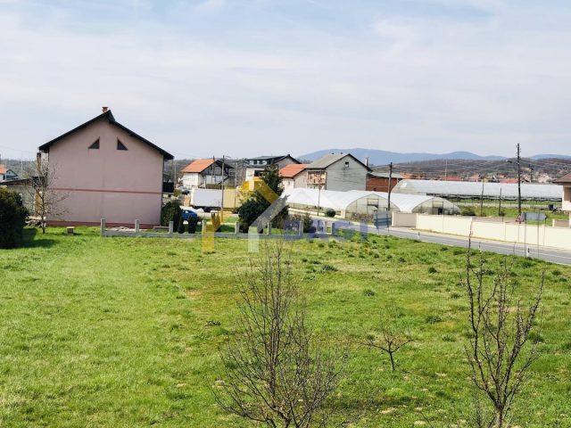 Terreno in vendita 3773 m² – Donji Desinec