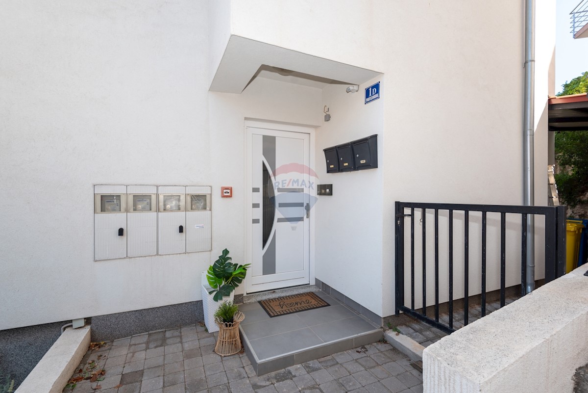 Apartment Zu verkaufen - ŠIBENSKO-KNINSKA ŠIBENIK