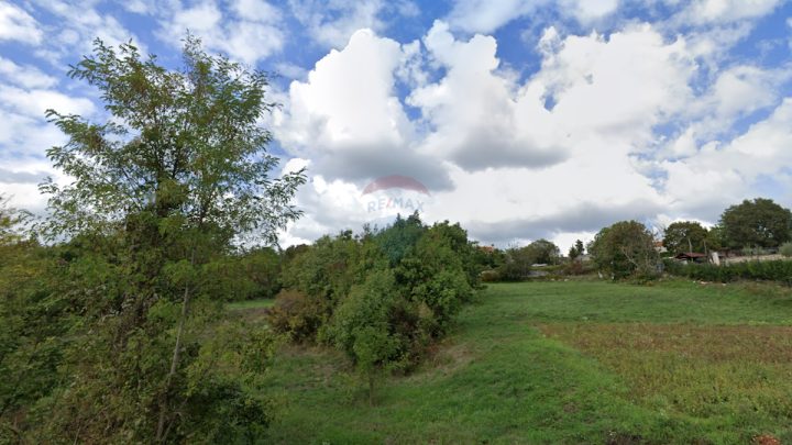 Grundstück zu verkaufen 3197 m² – Tinjan