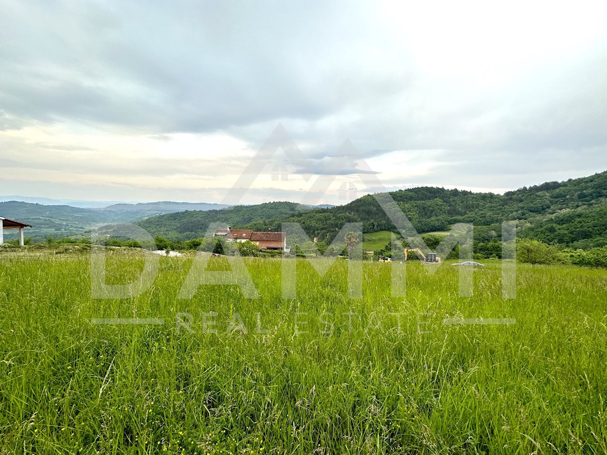 Land For sale - ISTARSKA PAZIN