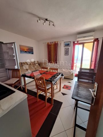 Hiša na predaj 220 m² – Klenovica