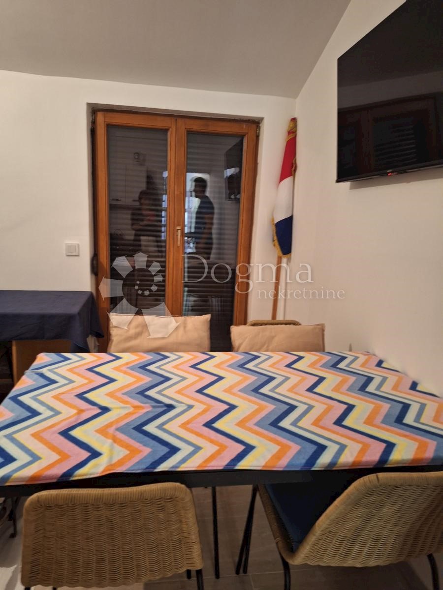 Dom Na predaj - PRIMORSKO-GORANSKA NOVI VINODOLSKI