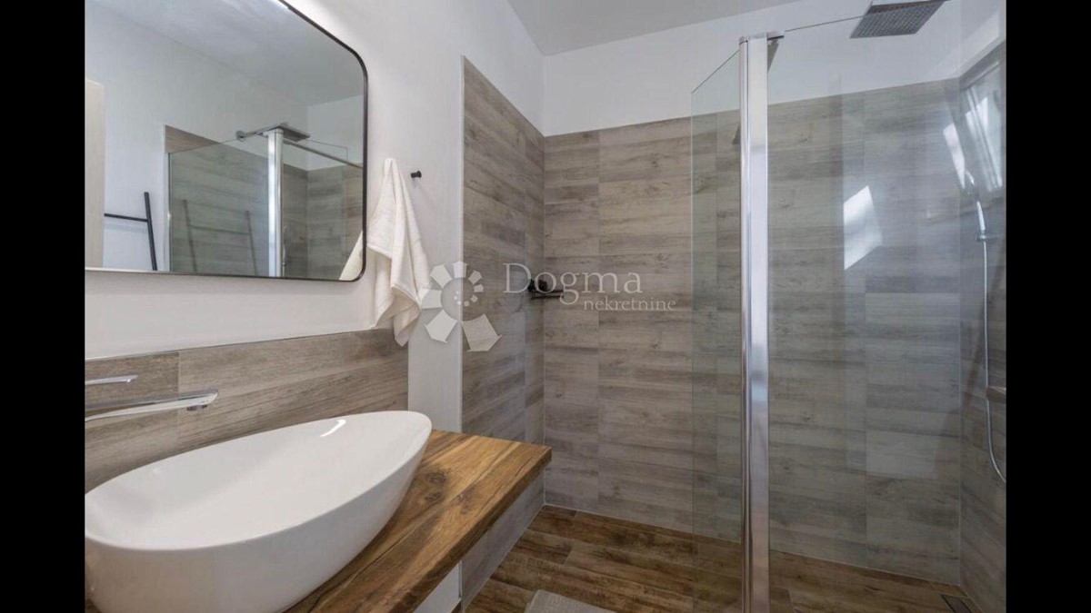 House For sale - ISTARSKA ŽMINJ