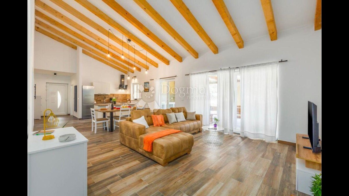 House For sale - ISTARSKA ŽMINJ