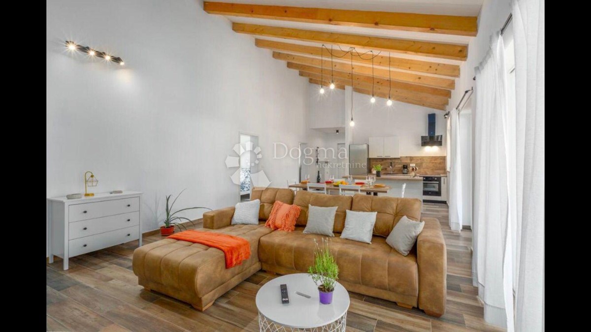 House For sale - ISTARSKA ŽMINJ