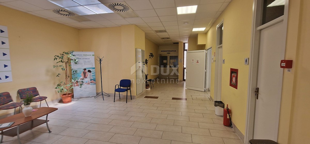 Business premises For sale - ISTARSKA OPRTALJ