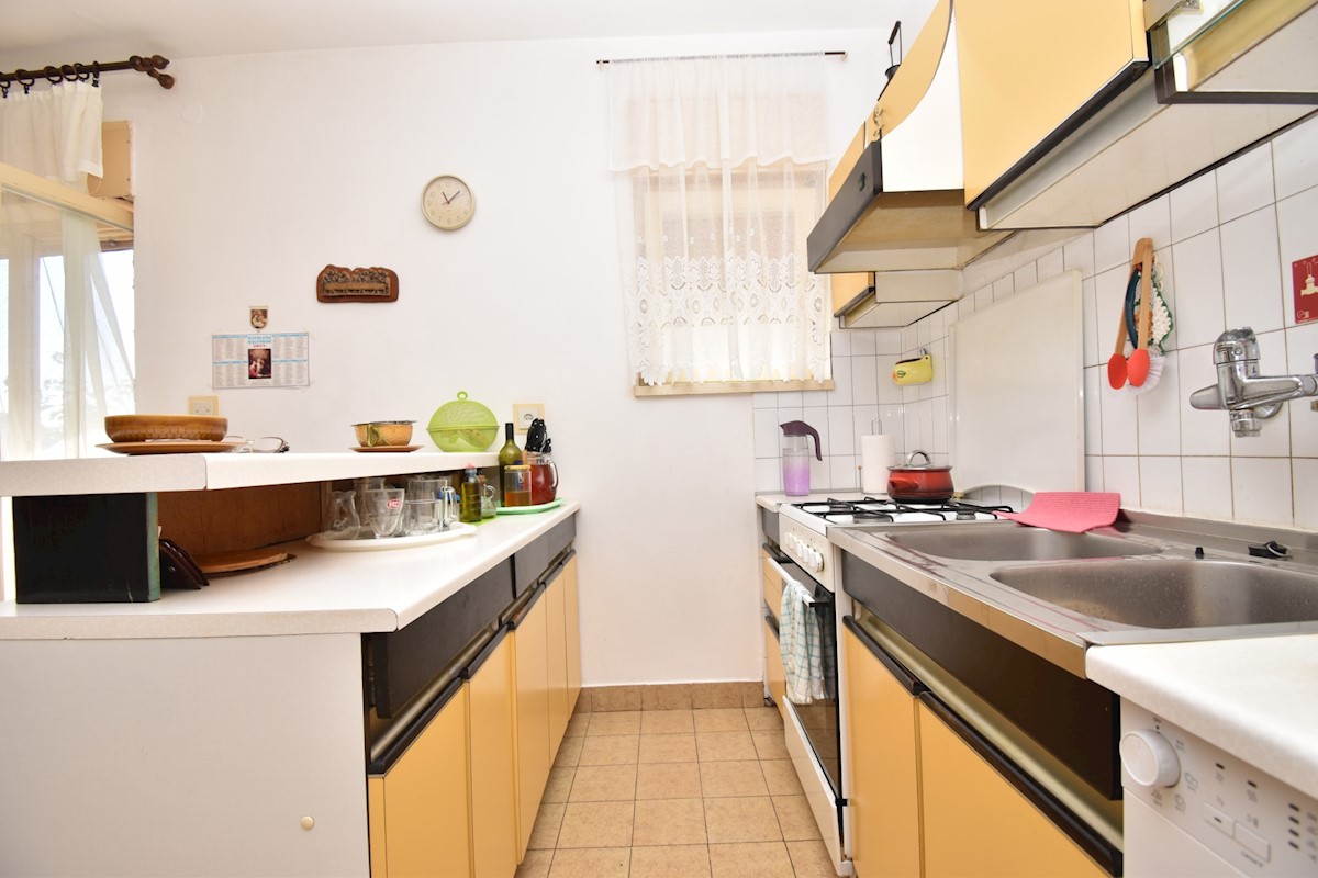 Kuća Na prodaju - ŠIBENSKO-KNINSKA ŠIBENIK
