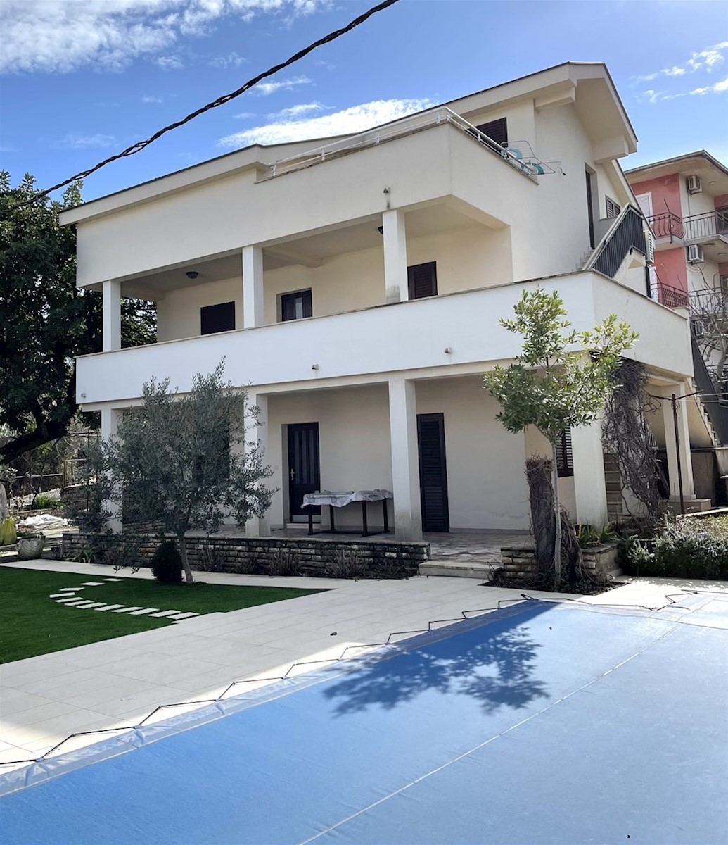 House For sale - SPLITSKO-DALMATINSKA TROGIR