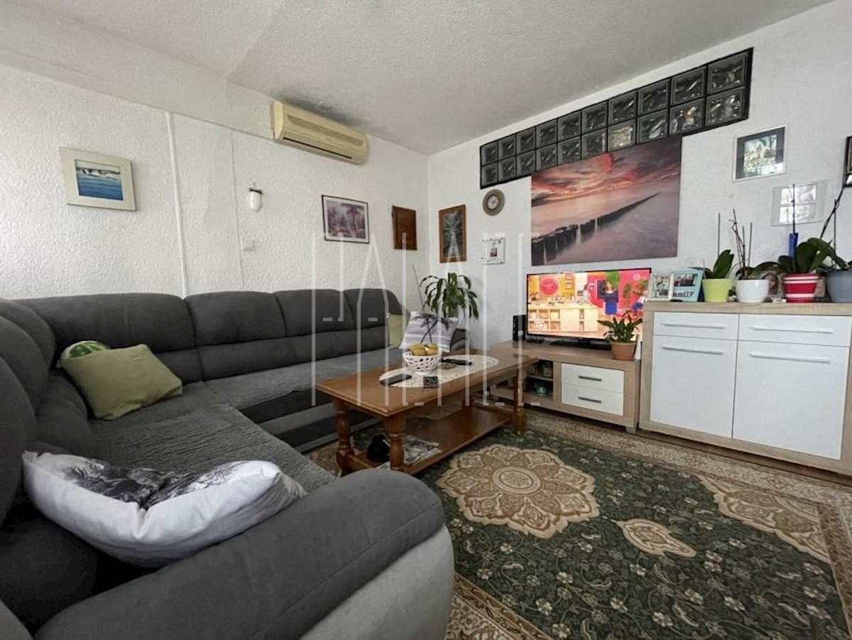 Apartma Na predaj - OSJEČKO-BARANJSKA OSIJEK