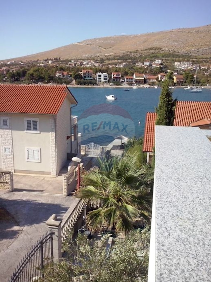 Casa In vendita - ŠIBENSKO-KNINSKA ŠIBENIK