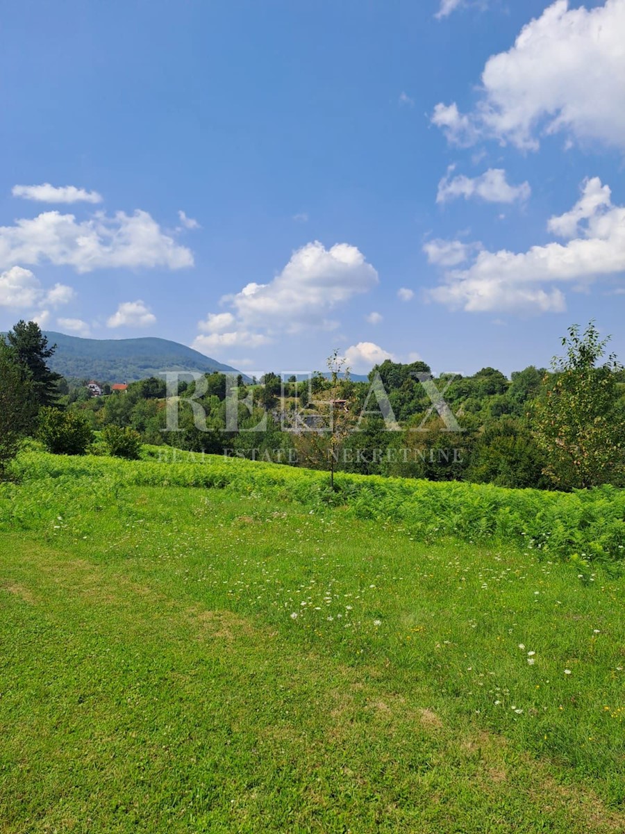 Land For sale - LIČKO-SENJSKA PLITVIČKA JEZERA