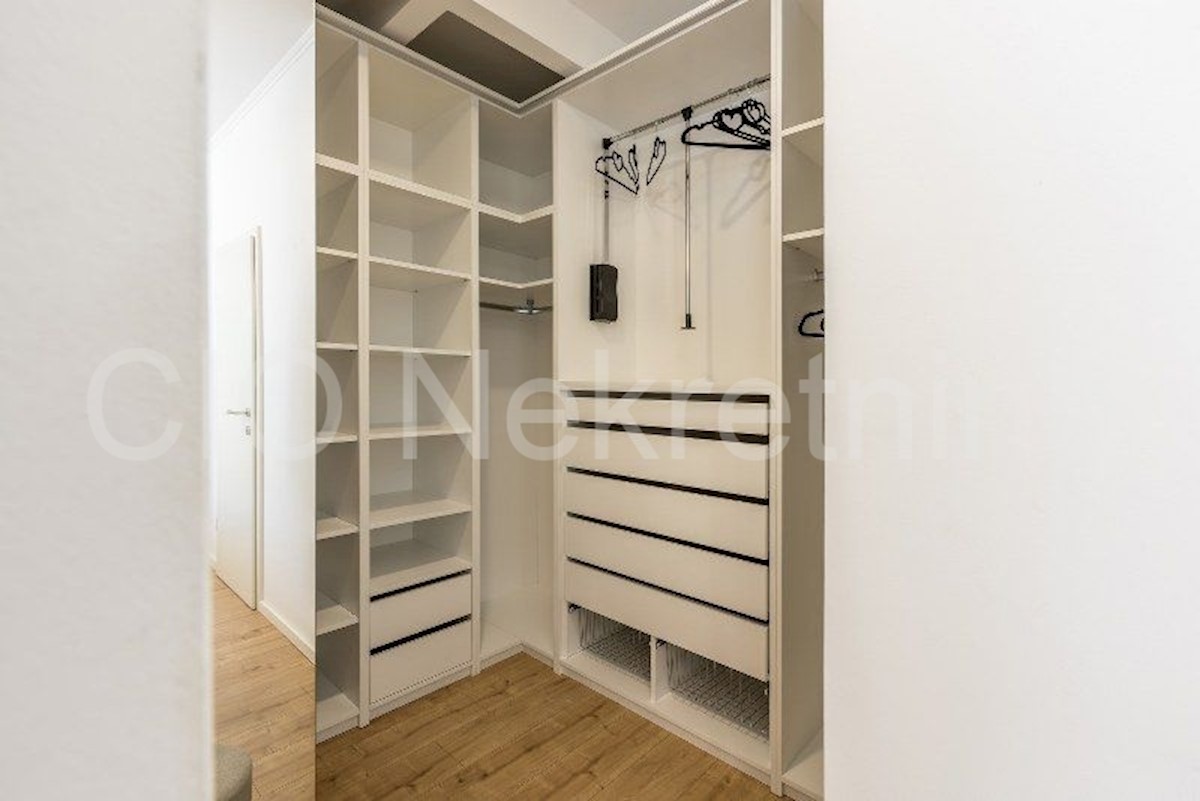 Apartmán Na prenájom - SPLITSKO-DALMATINSKA SPLIT