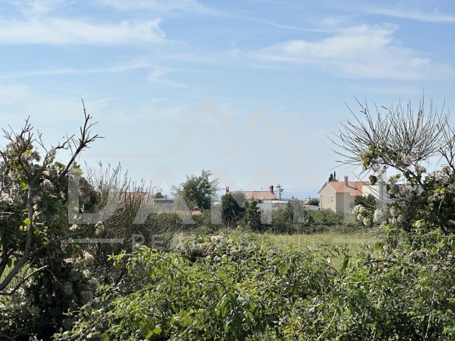 Zemljište na prodaju 1370 m² – Vodnjan