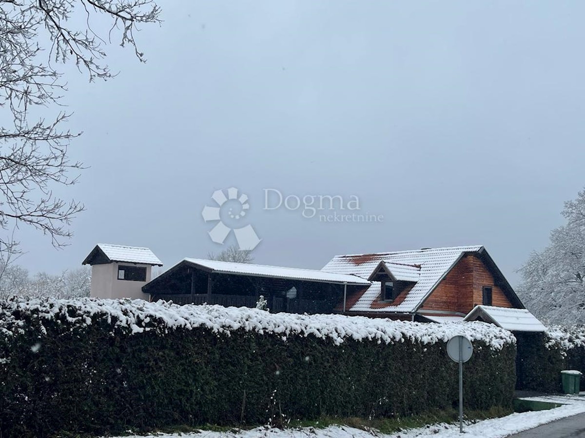 Dom Na sprzedaż - SISAČKO-MOSLAVAČKA HRVATSKA DUBICA