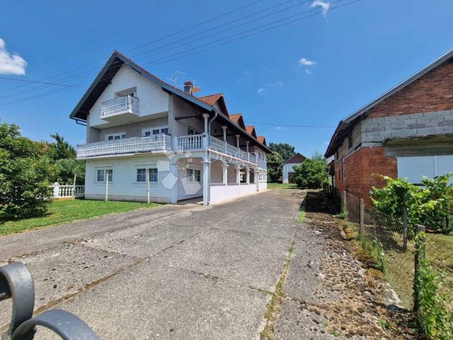 Haus zu verkaufen 570 m² – Bratina