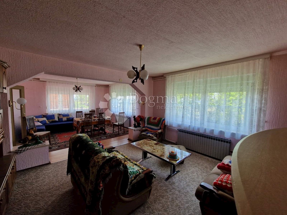 Maison À vendre - ZAGREBAČKA PISAROVINA