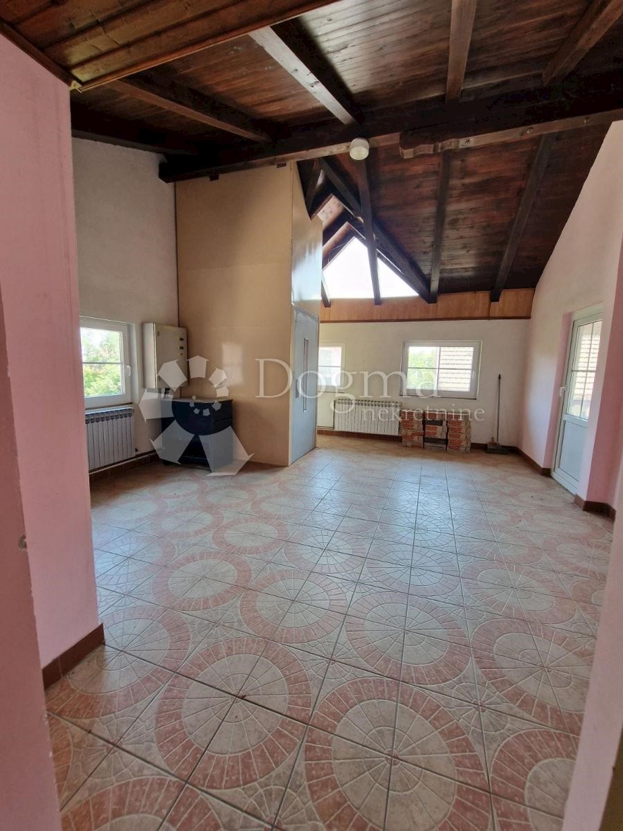 Maison À vendre - ZAGREBAČKA PISAROVINA