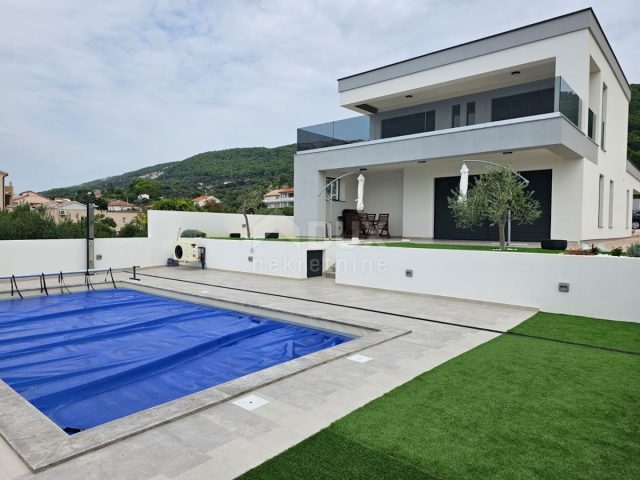 Haus zu verkaufen 225 m² – Banjol