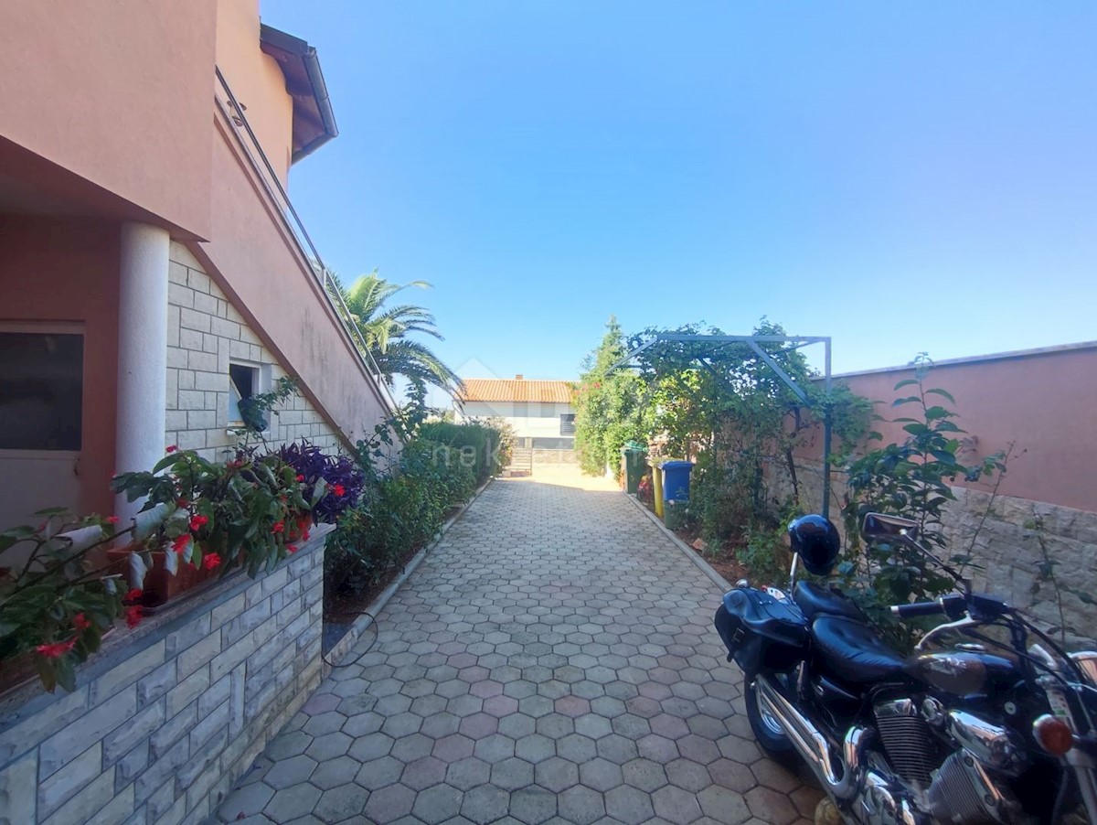 Haus Zu verkaufen - ISTARSKA PULA
