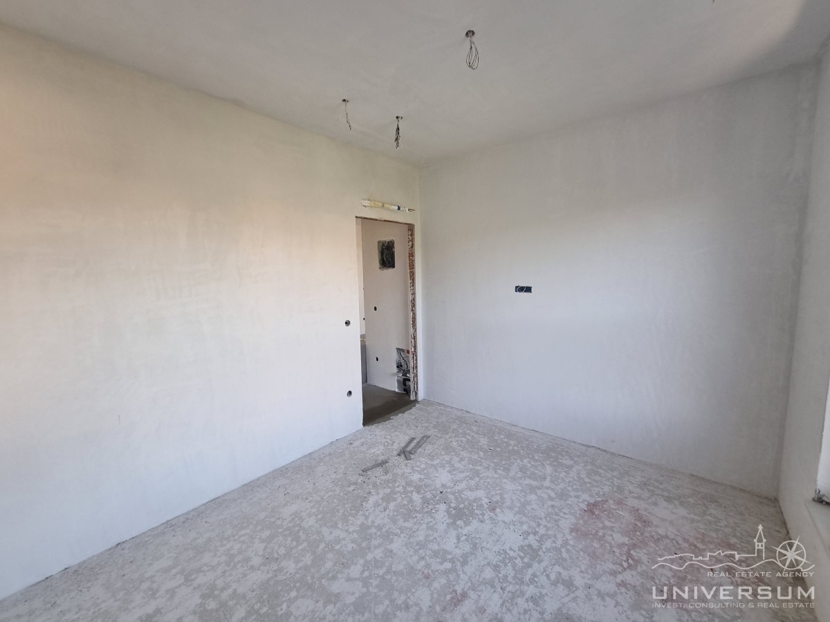 Apartma Na predaj - ISTARSKA TAR-VABRIGA