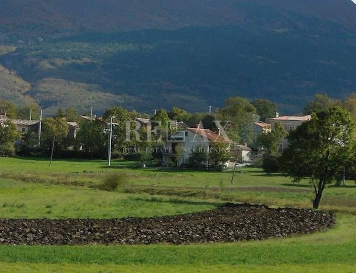 Zemljište Na prodaju - ISTARSKA LUPOGLAV