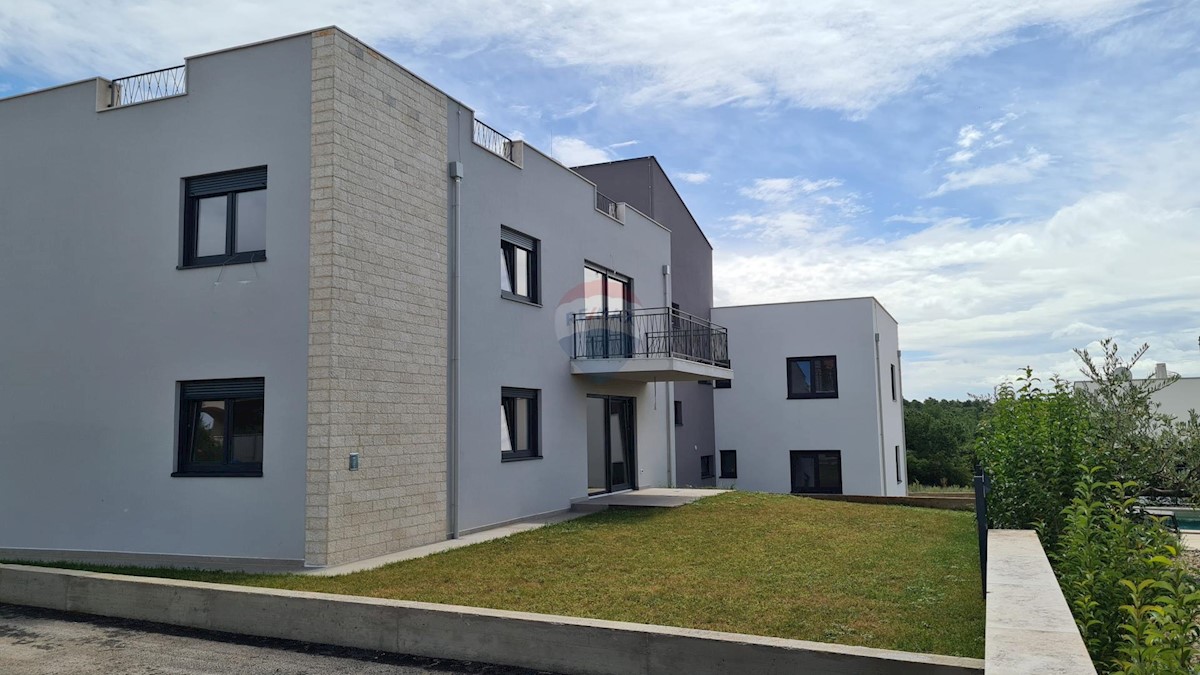 Apartma Na predaj - Istarska Poreč - foto 1/23