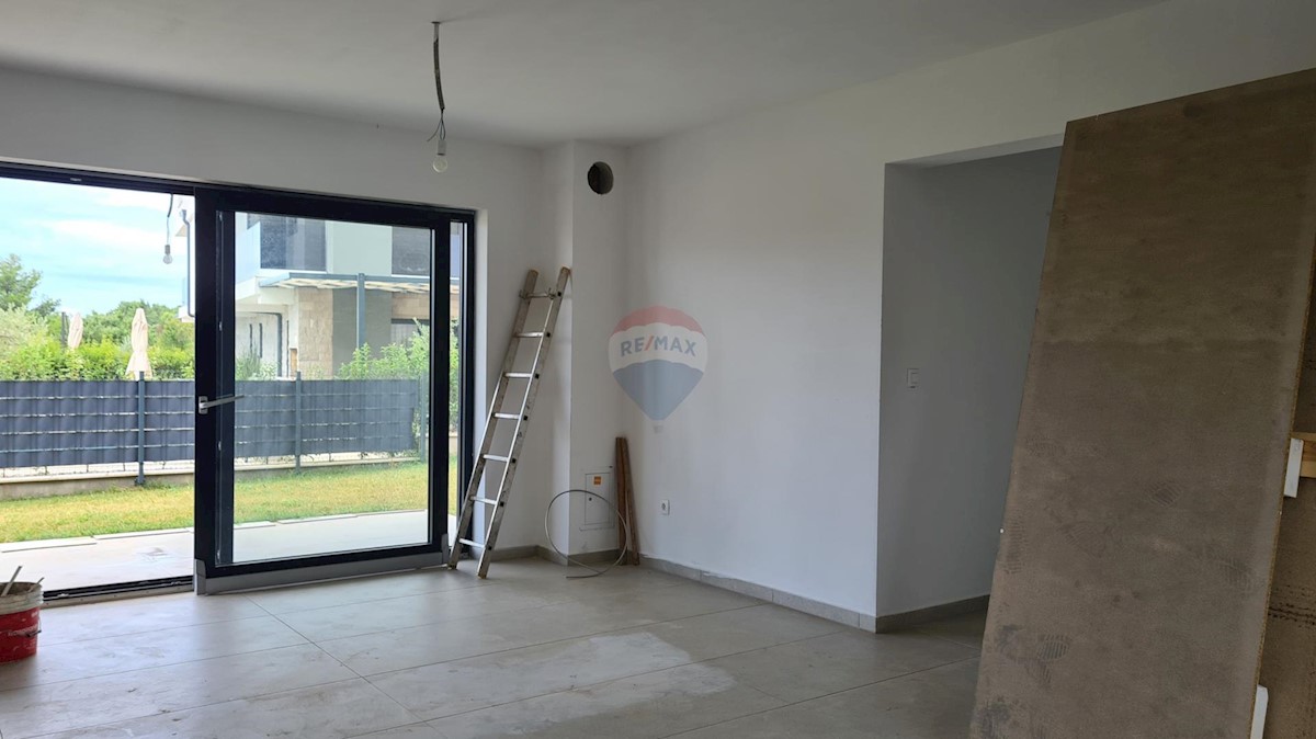 Apartma Na predaj - ISTARSKA POREČ