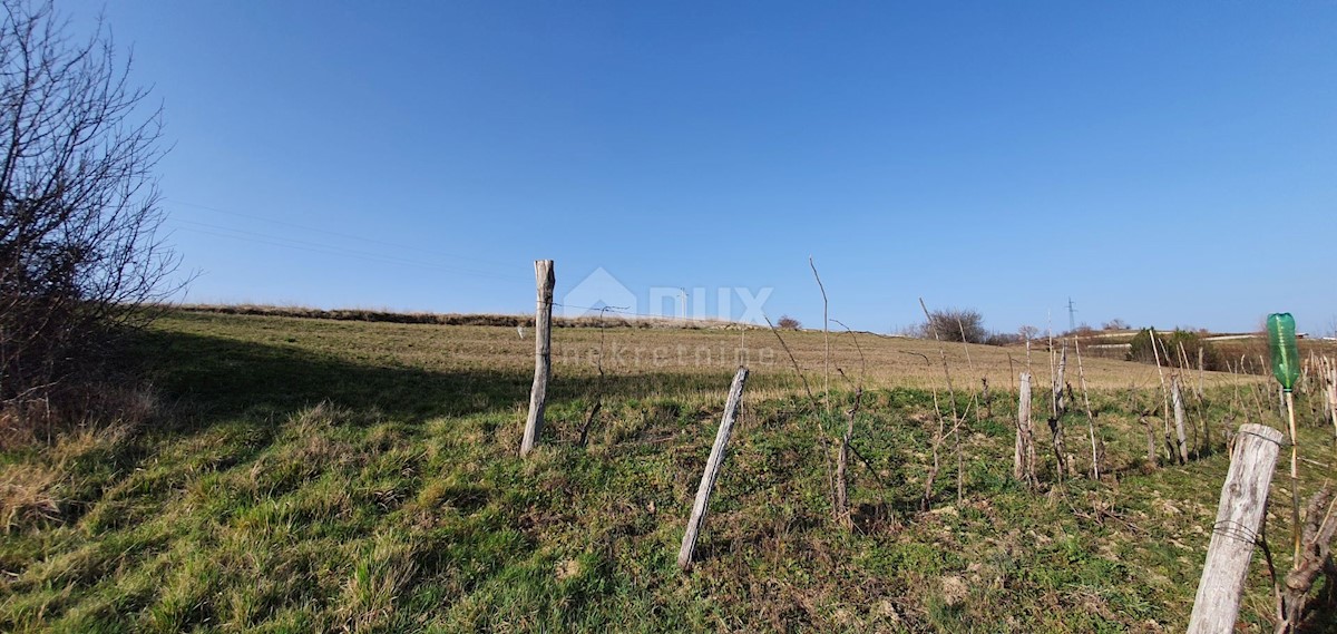 Działka Na sprzedaż - ISTARSKA PAZIN