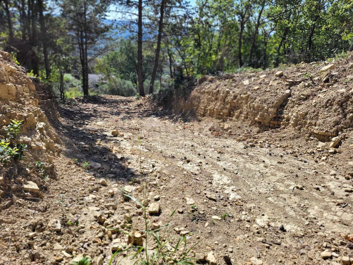 Zemljište Na prodaju - ISTARSKA GROŽNJAN