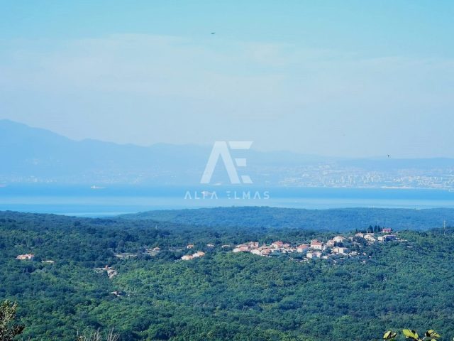 Pozemok na predaj 750 m² – Dobrinj