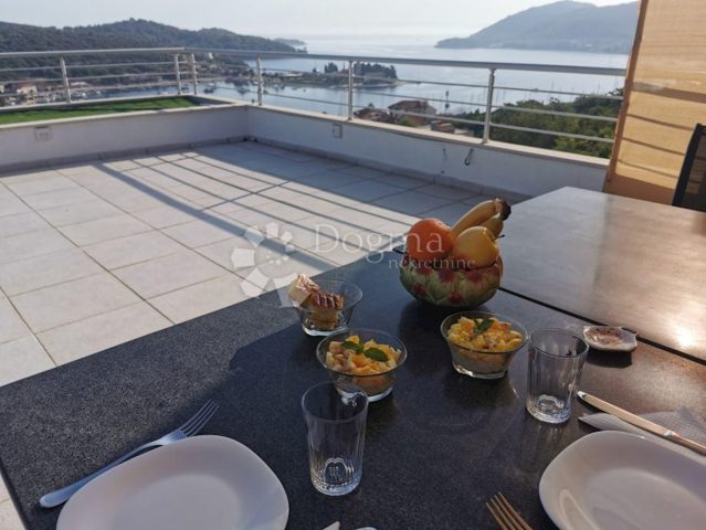 House for sale 311 m² – Vis
