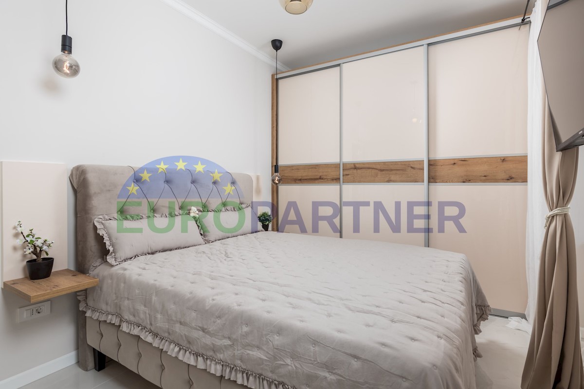 Flat For sale - PRIMORSKO-GORANSKA LOVRAN