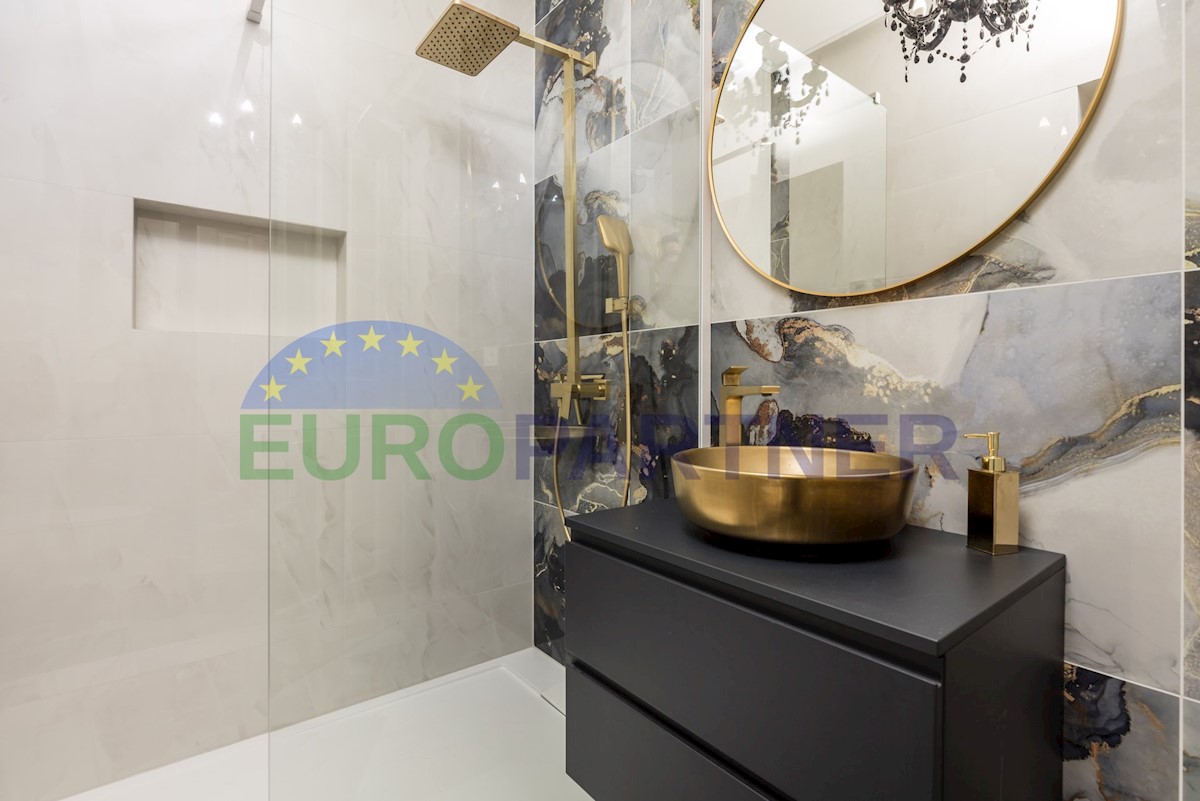 Flat For sale - PRIMORSKO-GORANSKA LOVRAN