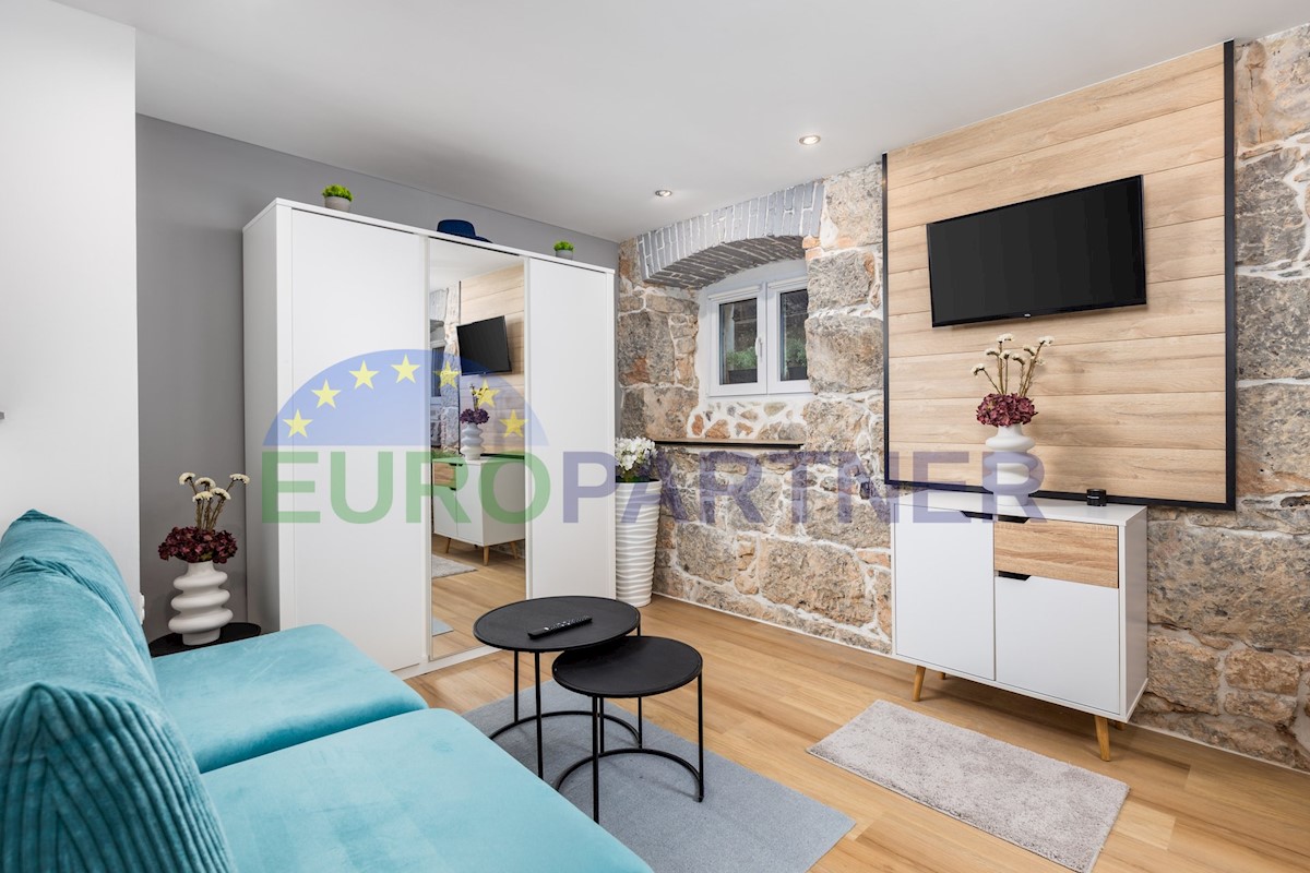 Flat For sale - PRIMORSKO-GORANSKA LOVRAN
