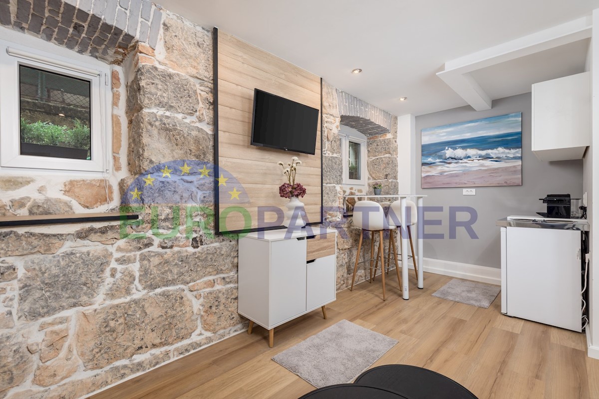 Flat For sale - PRIMORSKO-GORANSKA LOVRAN