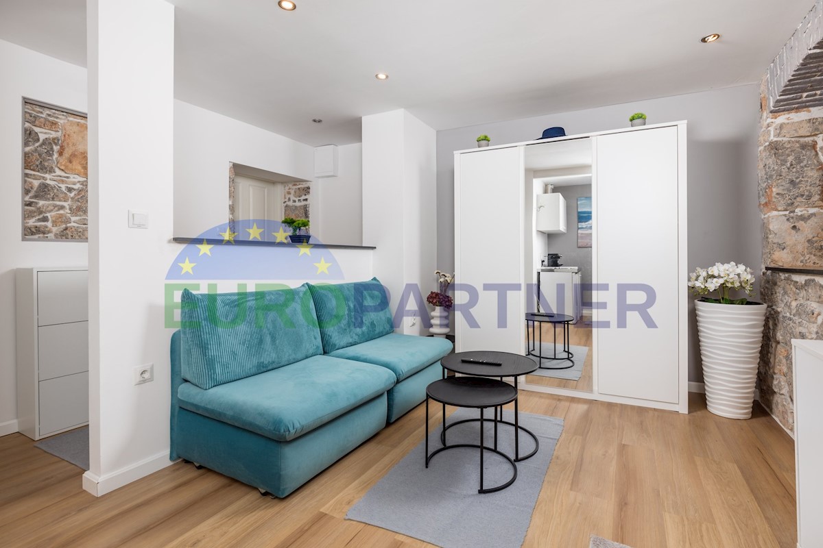 Flat For sale - PRIMORSKO-GORANSKA LOVRAN