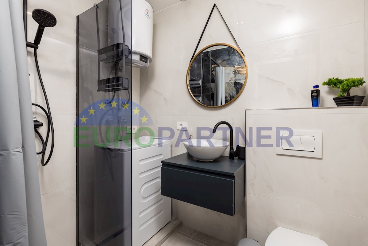 Flat For sale - PRIMORSKO-GORANSKA LOVRAN
