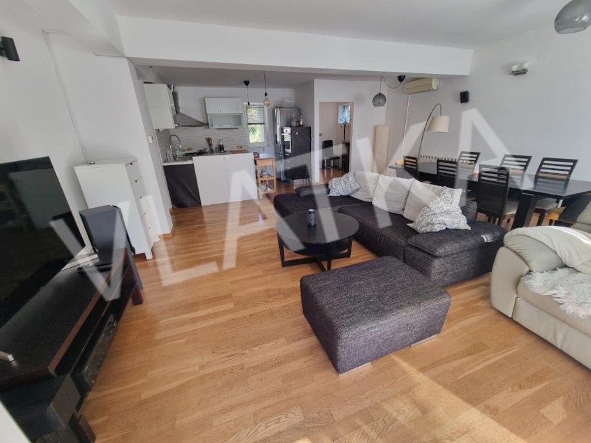 Appartement À louer - GRAD ZAGREB ZAGREB