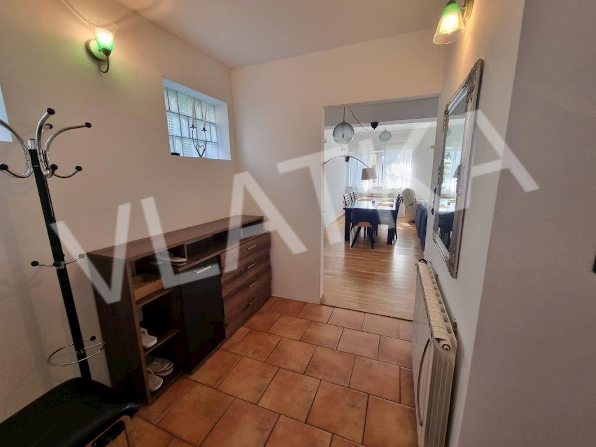 Appartement À louer - GRAD ZAGREB ZAGREB