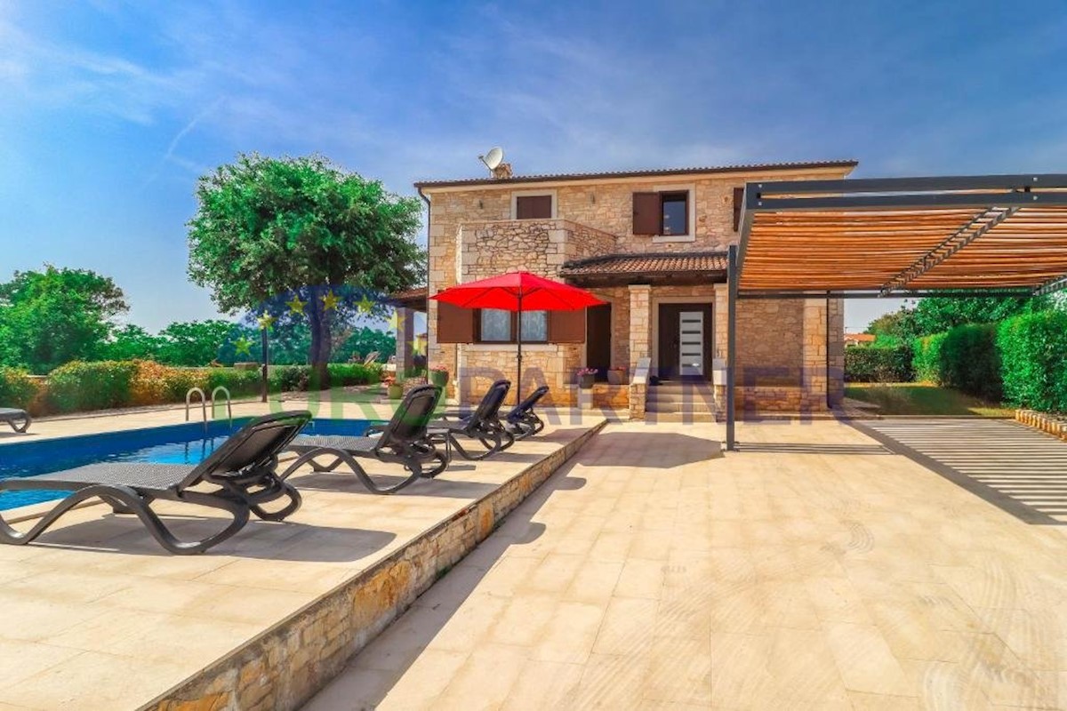 Casa In vendita - Istarska Poreč - foto 1/18