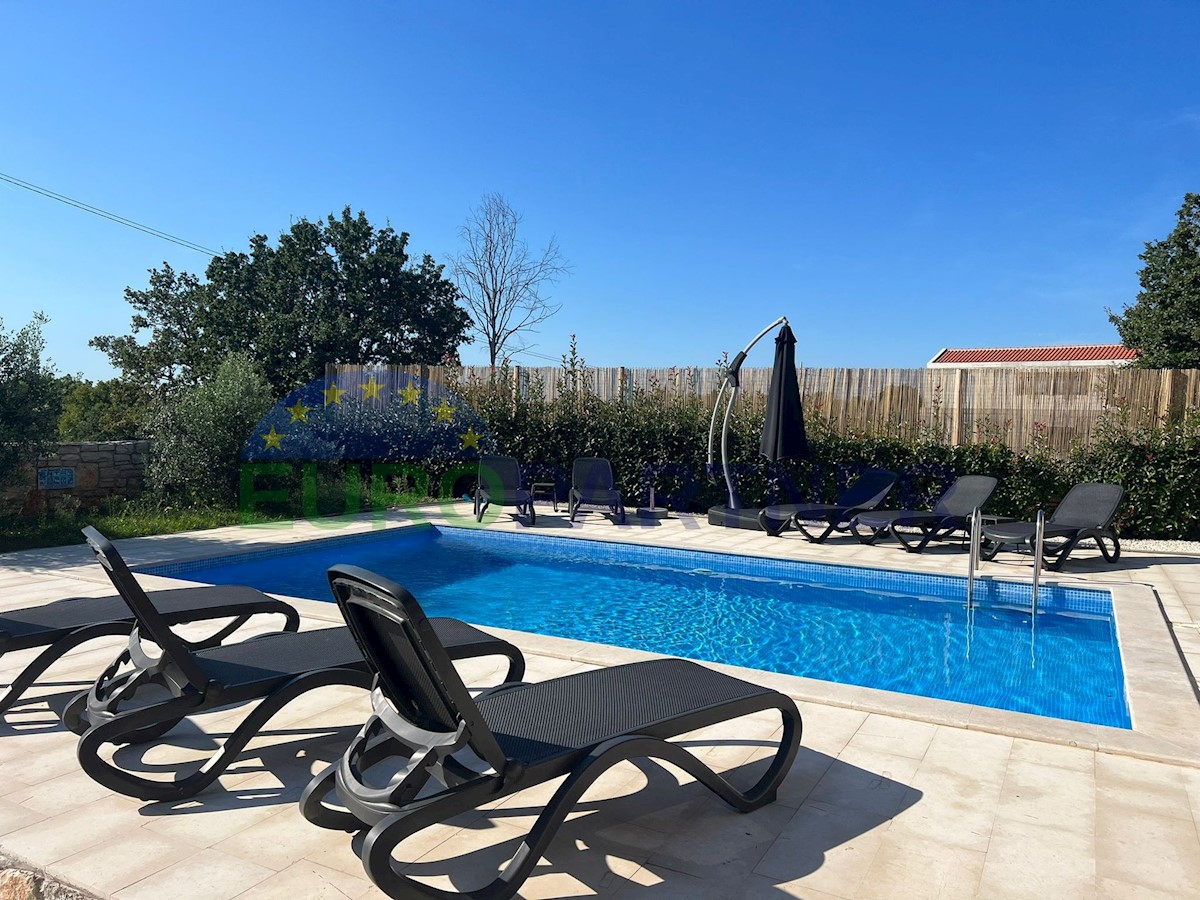 Casa In vendita - Istarska Poreč - foto 2/18
