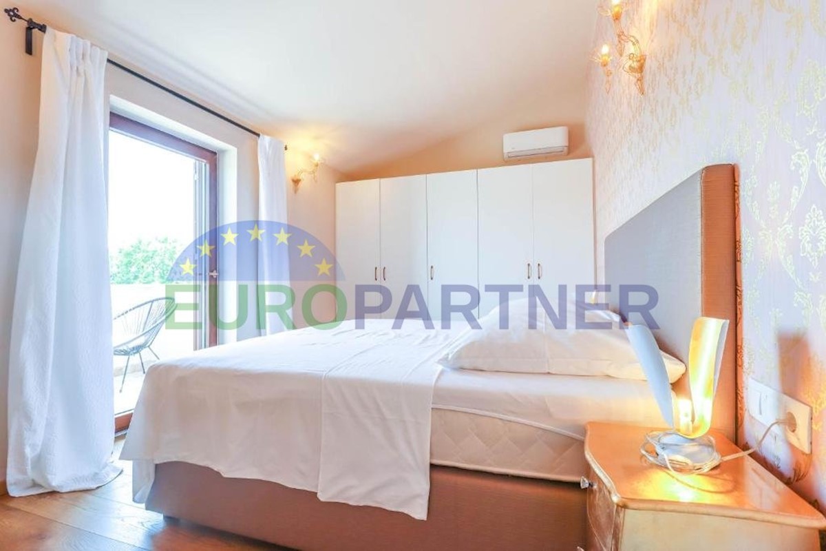 Casa In vendita - ISTARSKA POREČ