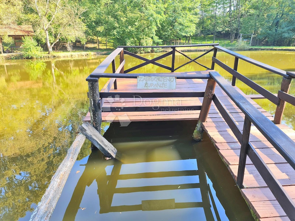 Dom Na predaj - ZAGREBAČKA KLOŠTAR IVANIĆ