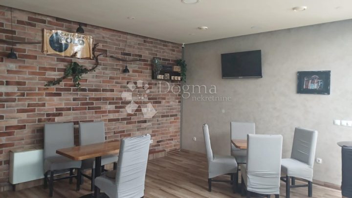 Commerciale in vendita 100 m² – Nova Gradiška