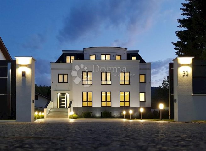 Haus zu verkaufen 771 m² – Centar