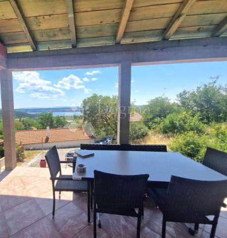 House for sale 210 m² – Jadranovo
