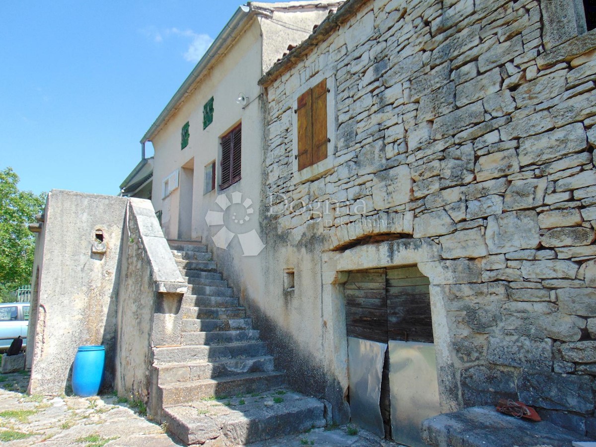 Haus Zu verkaufen - ISTARSKA KANFANAR