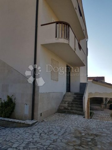 Poslovni prostori Naprodaj - Ličko-senjska Novalja - foto 5/6