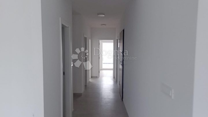 Stan Na prodaju - šibensko-kninska Murter - foto 4/22
